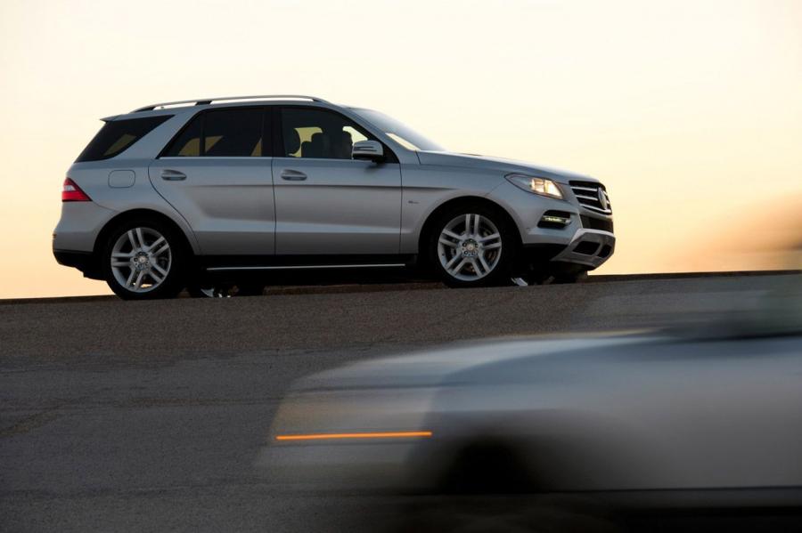  Mercedes-Benz ML-Class 2012 года  (фото 58 из 188)